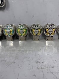 باجات السعر 15 الف التك 07707165945