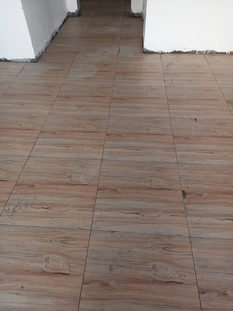 خلفه سيراميك جداري الواح بورسلين ارضي كاشي مرمر كرانيت متفرغ حاليآ متواجد واتساب ***********
