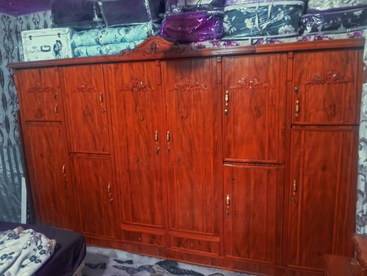 غرفه للبيع عراقيه
بعدهي جديده سعرها بسوك وبأي محل غرف نوم بمريدي وغير مريدي 
مليون و200 اني عارضها بمليون وبيها مجال قليل حق شراي وأخي هاذا حلالي واني حر تصرف بي لا تجي ودكول شدعوه كلمن وهو حر ماله


**إذا كنت صاحب هذا الإعلان وتريد حذفه لأي سبب، رجاءا أرسل رسالة إلى الدعم الفني**