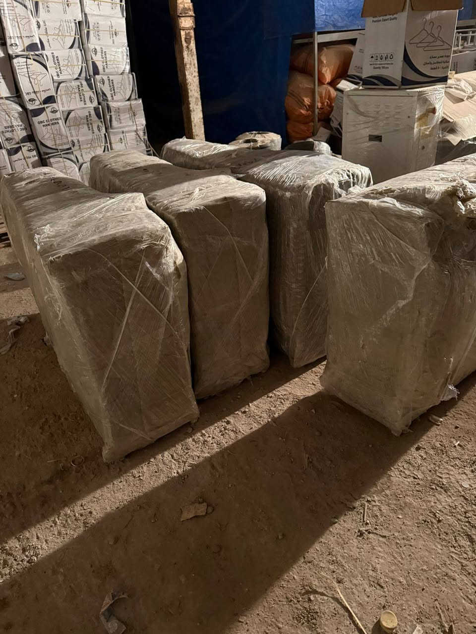 مستعدون تجهيز جميع امحلات  الوندري
العنوان البصره حي المهندسين ***********
