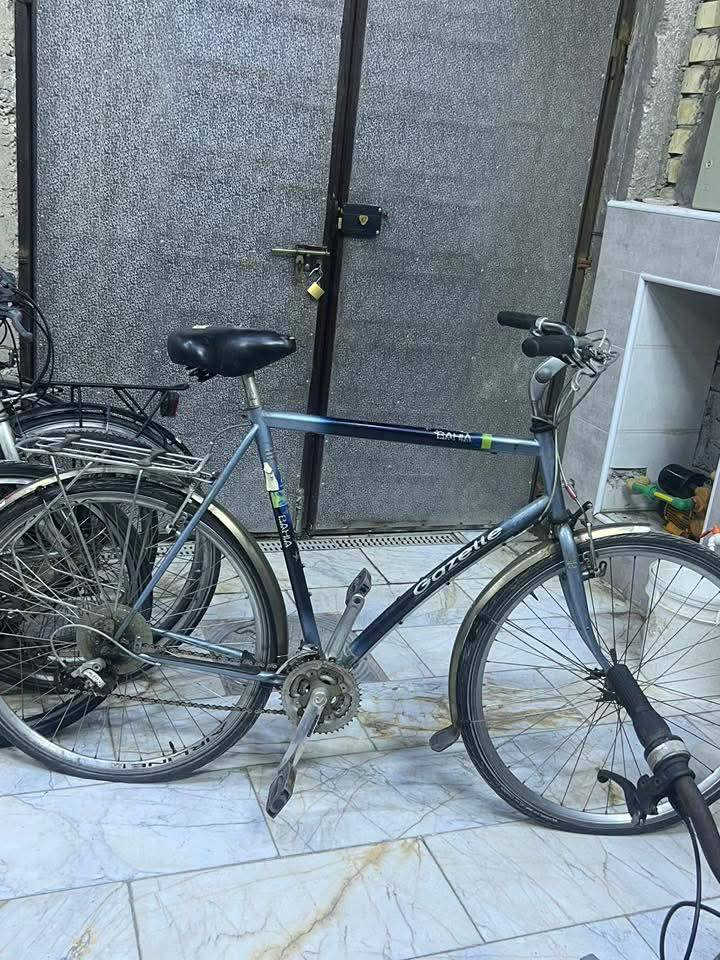 � بايسكلات للبيع – أشكال وأحجام مختلفة 🚲
بايسكلات نظيفة وجاهزة للاستخدام، مناسبة للكبار والصغار

✔️ جودة زينة

✔️ فحص قبل التسليم

✔️ أسعار مناسبة وتناسب الجميع

📍 العنوان: البلديات الرفاق

📞 رقم التواصل: ***********

👤 الاسم: علي الكعبي

العدد محدود، والبيع مباشر بدون وسيط

اللي يريد بايسكل بسعر زين لا يفوّت الفرصة 💪🚴‍♂️
