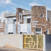 مجمع السلام • ٢ غرف • كراج وحديقة