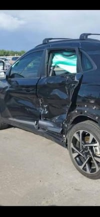 كونا ٢٠٢٢ • وارد امريكي • تضرر باب