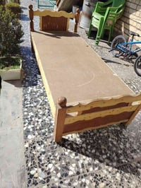 أغراض نضيفة مكاني قرب بوابة الكاضمية ٠٧٨٢٥٠٩٢٠٥٥