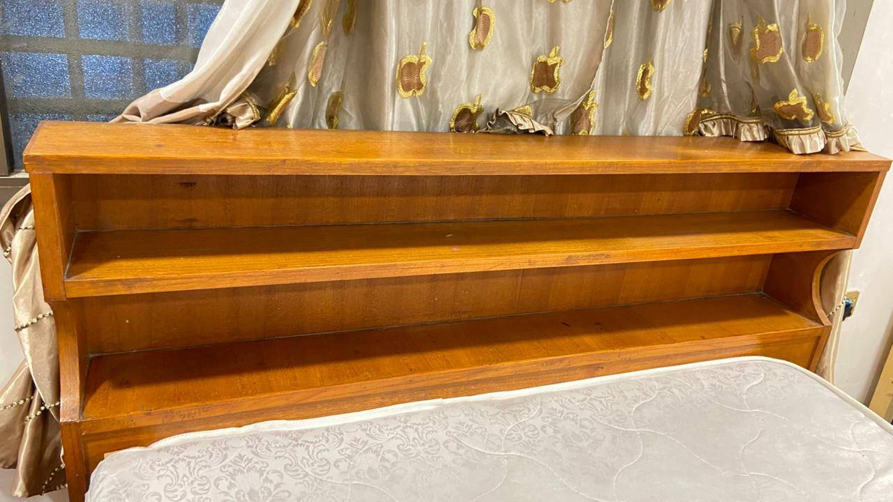 جربايه نفرين مع دوشك للبيع صاج نظيفه مكاني طوبجي سعرها 100 وبيها مجال


**إذا كنت صاحب هذا الإعلان وتريد حذفه لأي سبب، رجاءا أرسل رسالة إلى الدعم الفني**