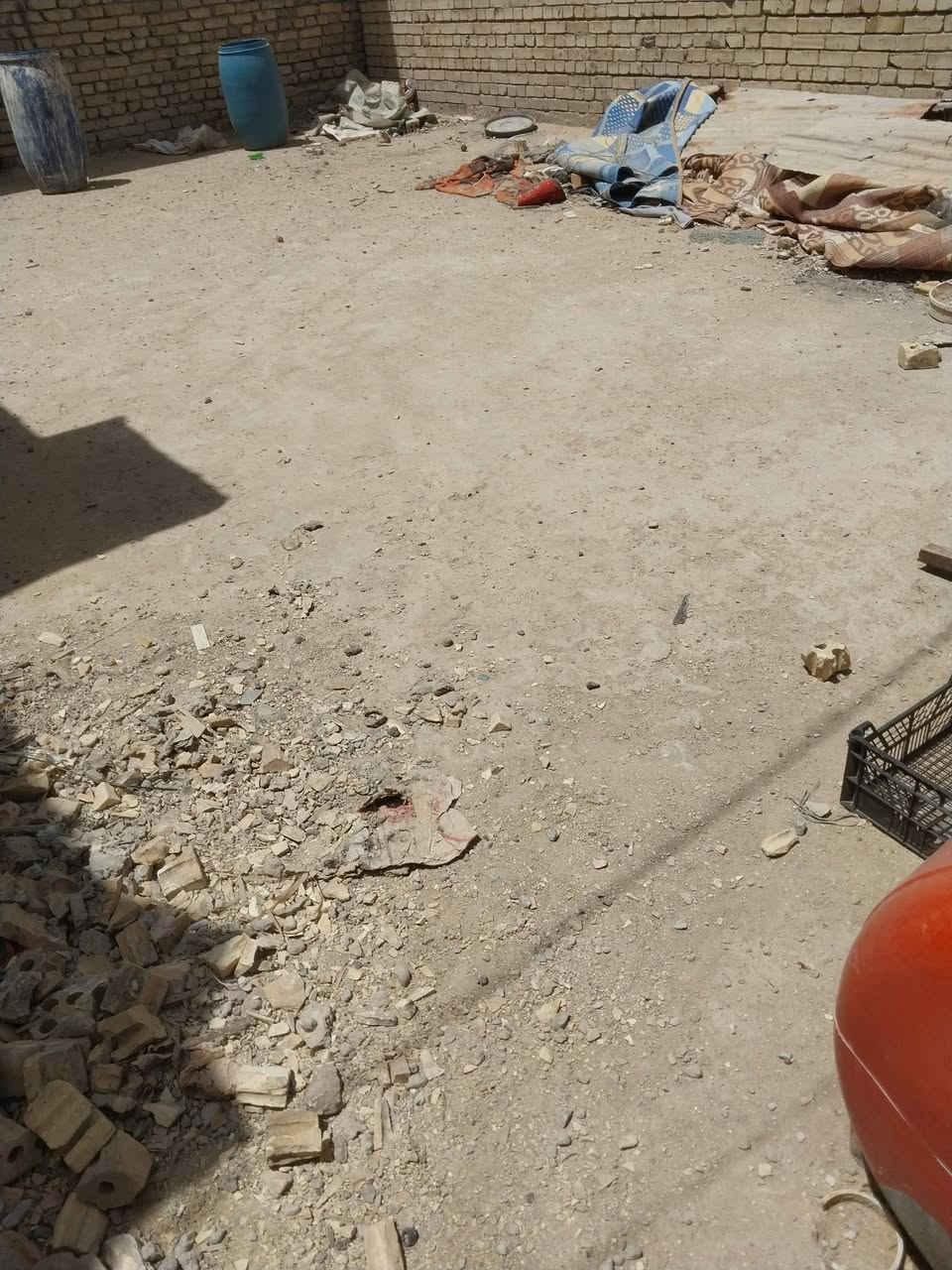 قطعه 70متر ارضيه صب رفت بالداخل الاخيرمقابل قطاع 49
خلف الجمباز سعره 14
هذا رقمي ***********
