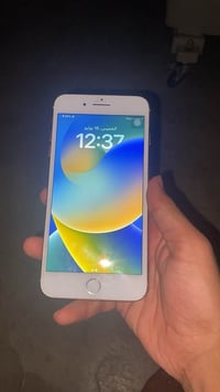 8 ابلص ذاكرته 256 بطاريه مستبدل جديده نسبته 100 جهاز جهاز فقط ضهر منفو...