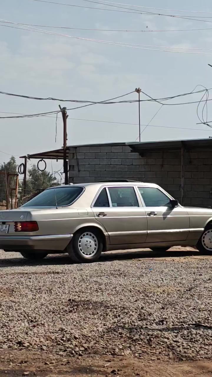 مارسيدس موديل 89 باسمي مكينه 300بلاد دبل اريل دبل فيت بم رقم بغداد باسمي صدر امامي خلفي 
السعر 75 وبيهه مجال قليل ***********
