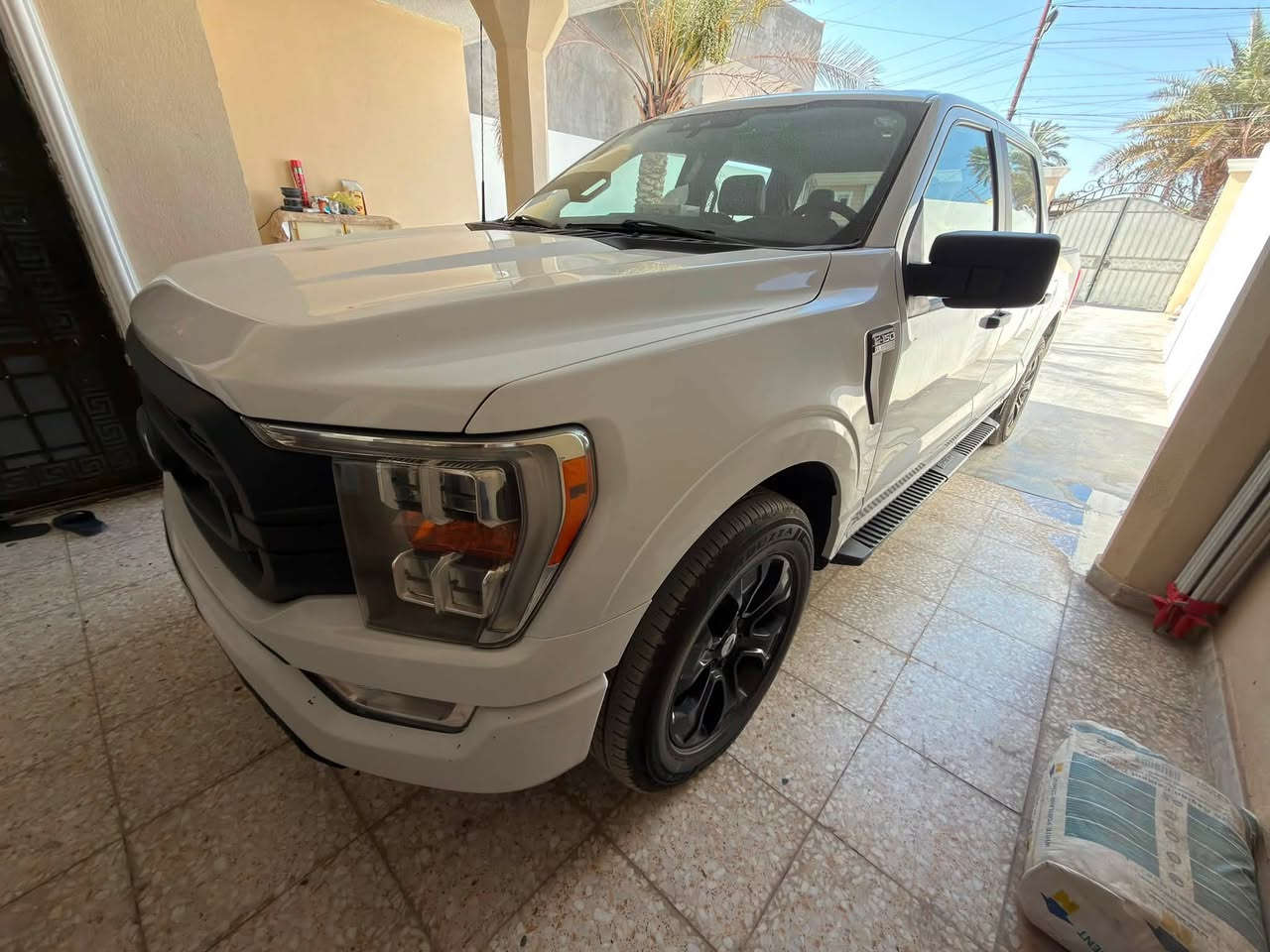 للبيع فورد f150 xl
السعر ٢٩٥ 
ماشيه ١٠٩ الف كيلو 
مكان بغداد

***********
