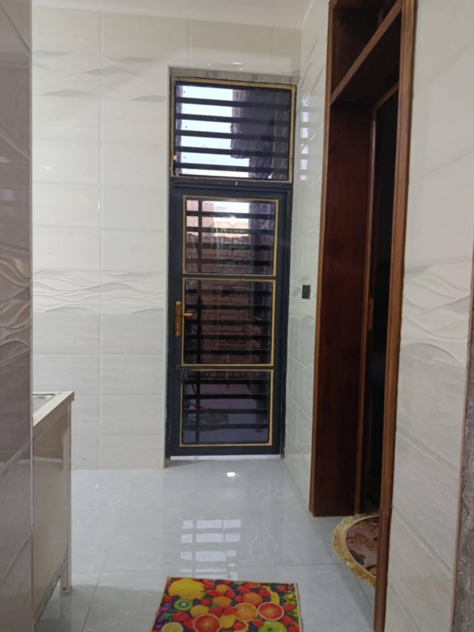 دار للبيع طابو زراعي سند ٢٥ الموقع زوير قرب الملعب الخماسي المساحه ١٧٠ متر طابقين حديث هول صاله مطبخ ٣ غرف نوم ومجمع صحيات عدد ٢ للاستفسار مكتب النبل للعقار والبناء والهندسه *********** واتساب ***********
