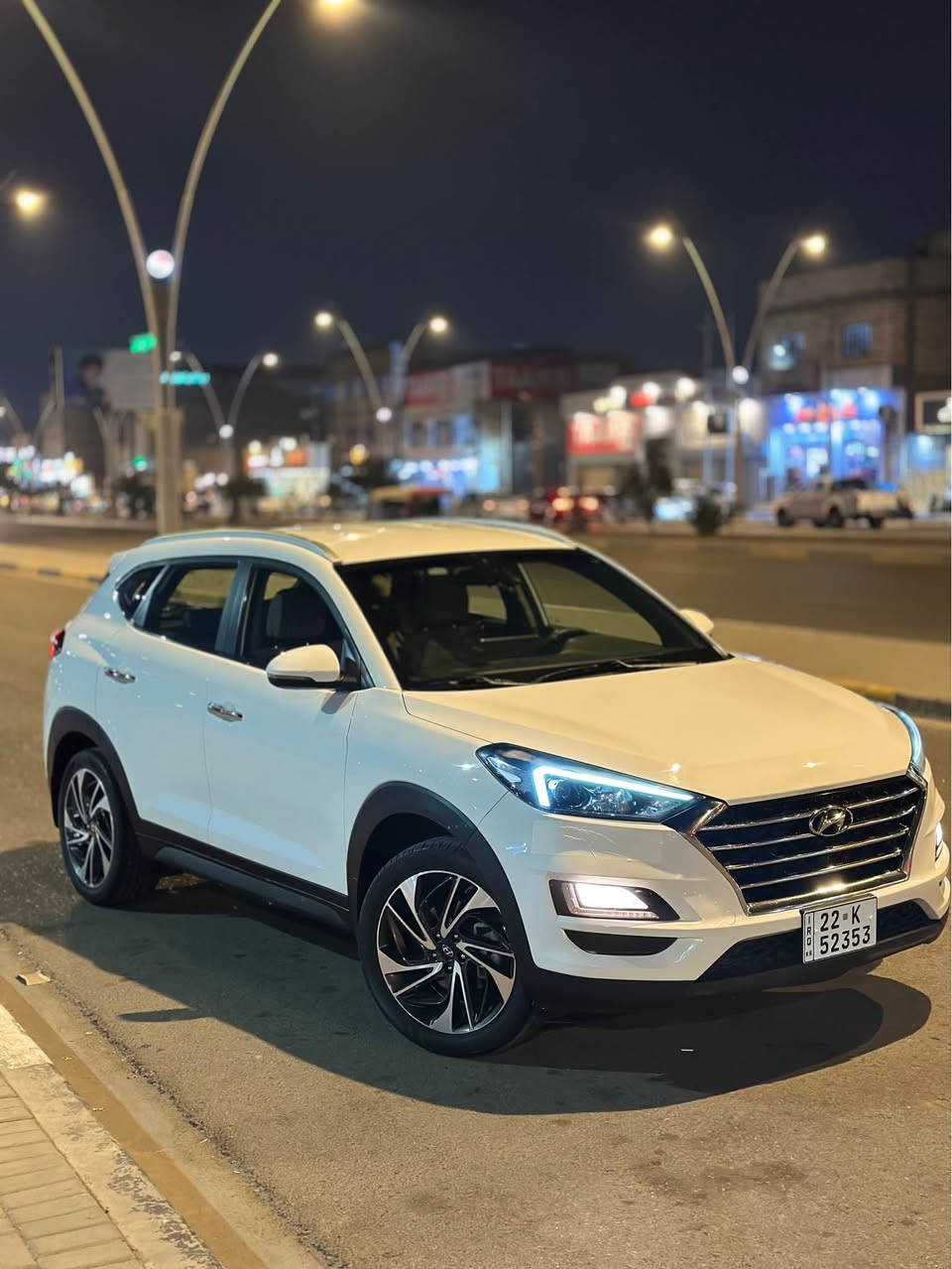 توسان مديل 2020 خليجي كفاله عامه من صبغ وضربه وتبديل ماشيه 88 الف كيلو سياره جديده كلش وجاهزه من كلشي فول مواصفات عده لفتحه 
بيع أو مراوس تصال عله رقم *********** Singapore
