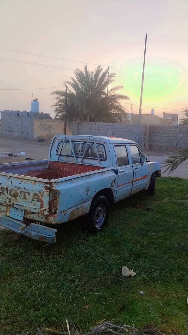 للبيع موديل 80رقم الاماني ***********
