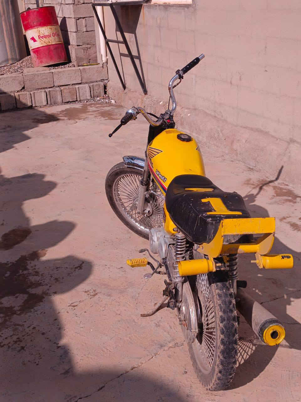 سلام عليكم شباب دراجه 2019اربعه كير مثل ماوضحه بل صوره اي عيب مابيه شغل وطله وين ماتريد وسعر امطلوب 350 ابيه مجال رقم ***********ملحضه دراجه موجوده بكركوك منطقت باجوان
