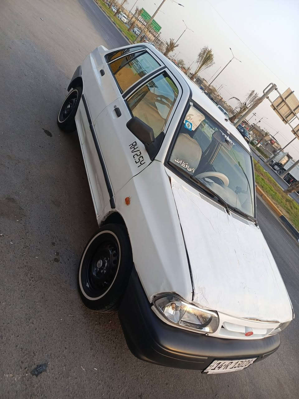 سلام عليكم سايبه موديل 14 كير ومكينه كفاله مكينه بجيس ستوني شاده تخم تاير جديد خياس مابيه دواخل كلش حلوه ونضيفه رقم انكليزي صاعده هزه سنويه مامنتهيه وبسمي مداور ثاني يوم بنيده بي خياس بيه ضربه بلبجم بس خفيفه كلش بس الخشم مال المداكر اسعر 33 وبيه مجال لطيبين بصره قرب جسر المعارض رقم *********** بي واتساب
