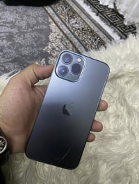 آيفون ١٣ برو ماكس • ٢٥٦ • مبدل شاشة