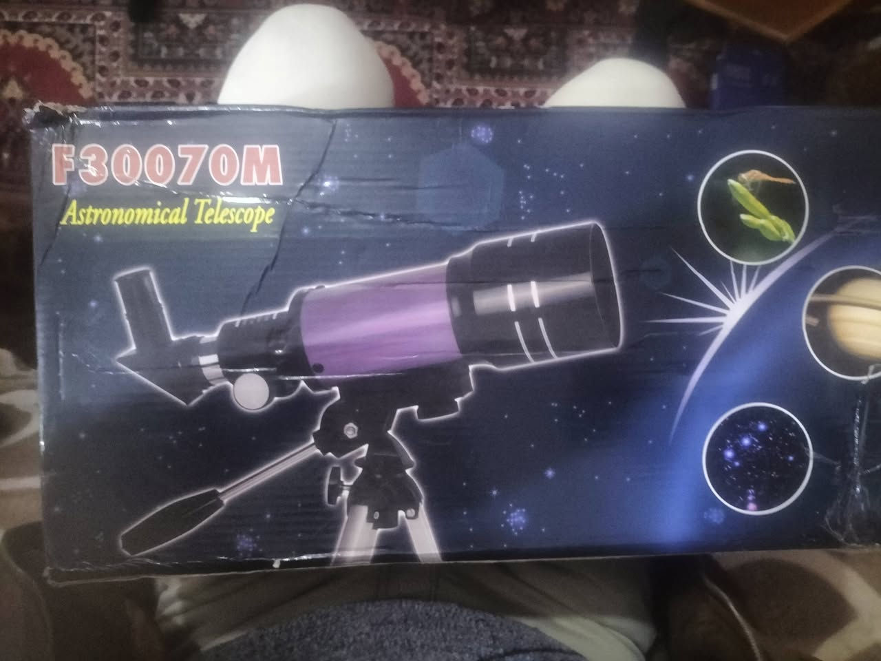 تلسكوب فلكي F30070M
يبيّن القمر وزحل بشكل واضح
نظيف وكامل مع الحامل والعدسات
مناسب للمبتدئين والطلاب
السعر:35الف قابل للتفاوض


**إذا كنت صاحب هذا الإعلان وتريد حذفه لأي سبب، رجاءا أرسل رسالة إلى الدعم الفني**