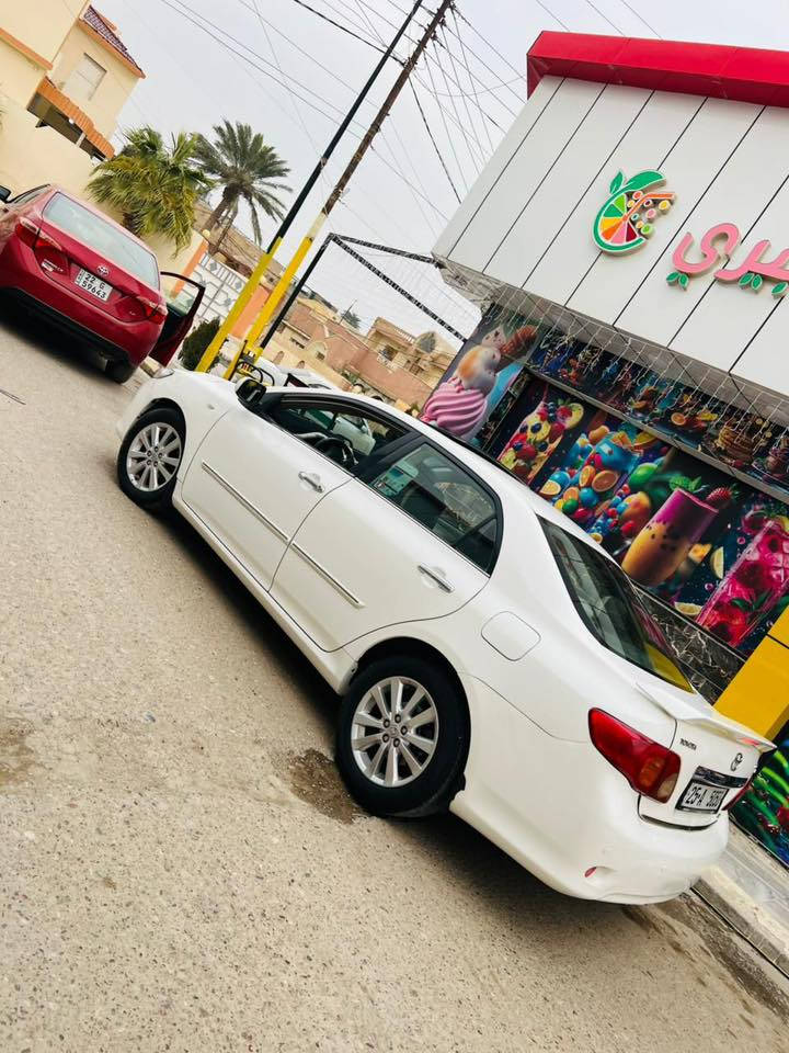 سلام عليكم ورحمة
كورلا موديل 2009 
خليجي حجم محرك 18 
الون ابيض 
مواصفات GL 
رقم دولي بسمي هزه ورقم جديد 
حته رقم لوحات مميز 
مواصفات فول سلايت فتحه 
داخل صاج 
تحكم ستيرن تبريد لمس 
حساسات خلفيه 
فول مواصفات 
ويل كروم 
سياره جديده كسر كارتون جديده مال بيت جاهزه من كلشي 
صدر خلفي امامي جديد 
تواير جدد 
سياره بدون ضرر 
بيه بارد شبر باب نفر 
مكان سياره صلاح الدين شرقاط 
***********
