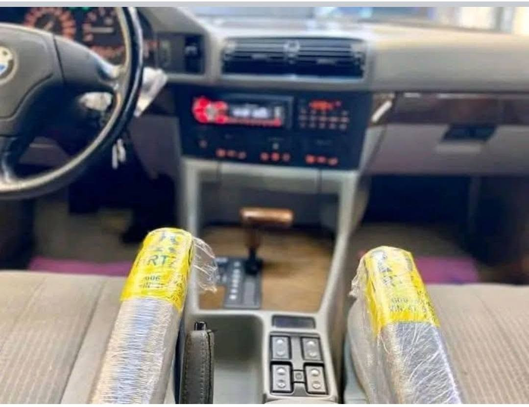 السلام عليكم ..اقره المنشور زين وخابرني موديل 95اصل وفصل وشرط 
للبيع السعر 77قفل حتى لتكول ماذاكر السعر السياره بلاديه وشرط مكفوله من حادث وصبغ ومعجون واي شي ولاتستغرب وتكول تسعينات السياره متروكه جانت عليها غرامه 3ورقات على الشاري لتكول ماكلت وكاله ماسوي تحويل مباشر مكان السياره موصل للاستفسار على مواصفات وغير شي اتصل على الىقم التالي ***********
تحياتي للجميع
