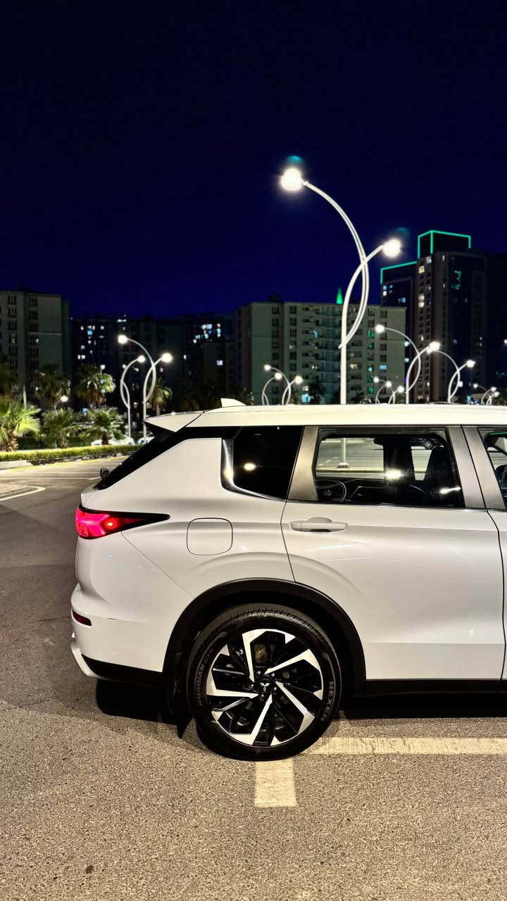 mitsubishi outlander 2024 
- مستەربۆشی ئاوتلاندەر ٢٠٢٤ پانۆراما دەبل ئەکسل  4x4  رەقەم جایز فەحس هەزە نوێ
- مواسەفات فول فول SEL فەخری یابان 🇯🇵🇯🇵گیر و مەکینە نیسان رۆگ
- جاملغ بۆنیت بی ژووری شانسی بەتانە هەمووی بەشەرت ئیرباگ سیستەم 
- ٢٢ هەزار رۆیشتووە سفرە👌
- سعری بە رەقەمەوە ٢٢٨ وەرەقە کەمەک مەجال بە سعری بێ رەقەمەک دامناوە خوار هەموو بازار 🔥
- بۆ پەیوەندی : *********** 
- مواسەفاتی : کوشن پاقلاوە ، کامیرە ٣٦٠ ، ٥ کامیرا ، رادار ئاوینەکان ، کشن سارد و گەرم ، کشن پشتەوەش سارد و گەرمە ، بریک بەسمە ، ئۆتۆهۆلد، ٤ دەرگا بەسمە ،شحن وایرلێس ، سندوق شەفت ، ٣ مقعد، ویل کرۆم فول فول لەوە قەپاتتری نیە 🔥🔥🔥…… أربيل, العراق

