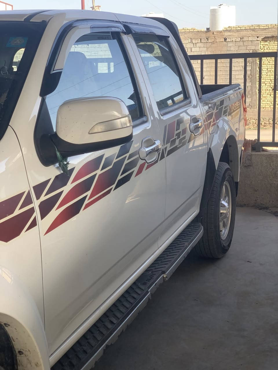 للبيع كريت ٢٠٢٤ مكفول رقم قادسيه مكانها سماوه ماشيه ٦٩ الف لااستفسار ***********
