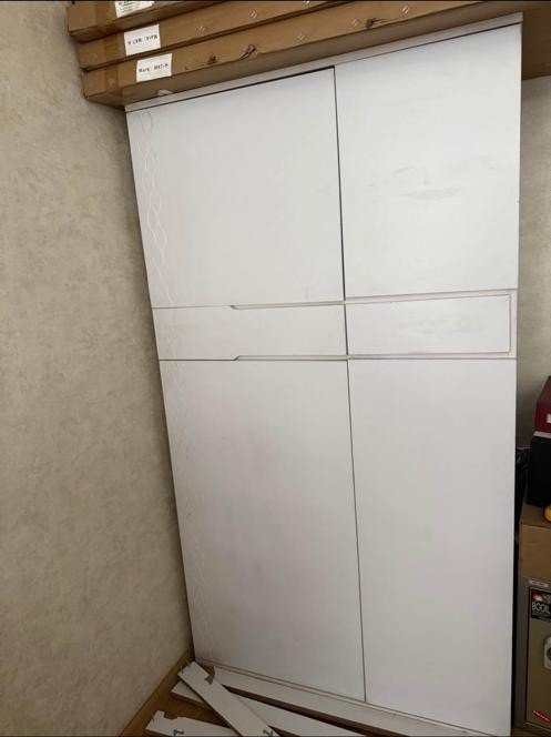 کەوانتێری جل و بەرگ+ پێڵاو
2 پارچە
بە ئاوێنە أربيل, العراق


**إذا كنت صاحب هذا الإعلان وتريد حذفه لأي سبب، رجاءا أرسل رسالة إلى الدعم الفني**