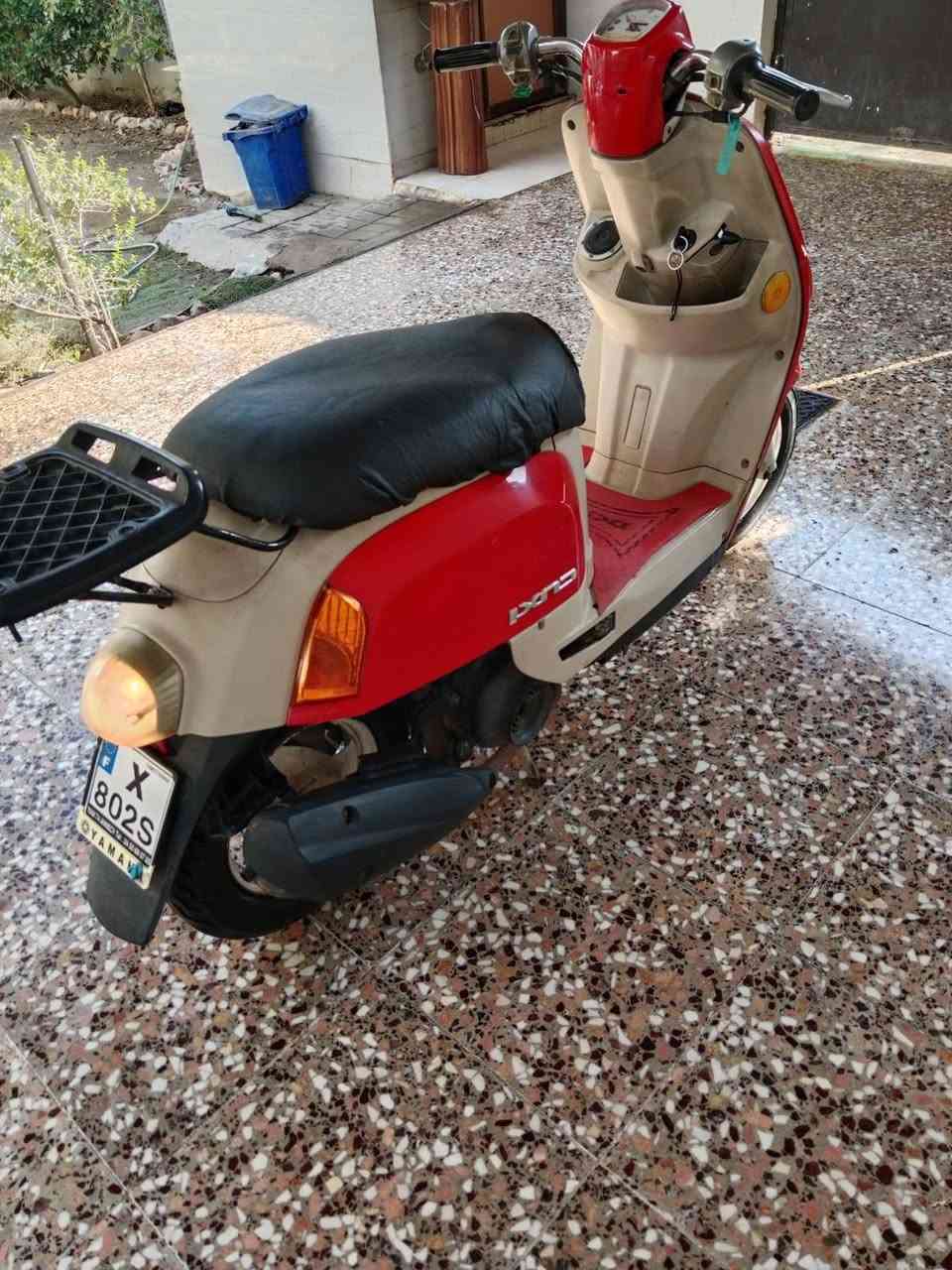 سلام عليكم من رخصت الادمن بوليس للبيع السعر700وبيه مجال بغداد الزعفرانيه اربع شوارع ***********
