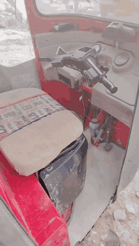 السلام عليكم تكتك لبيع موديل 2017شهر9 /3200 وبيه مجال هاذا رقمي ***********
