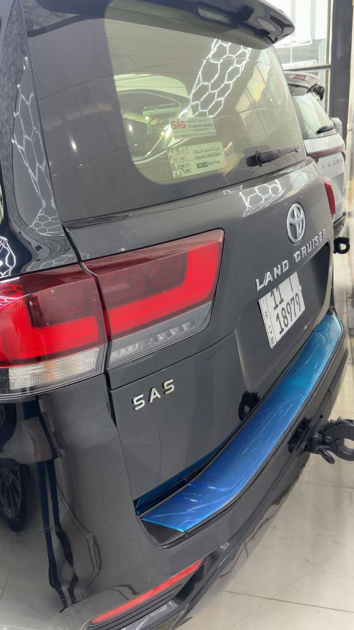 لاندكروز  2022 ساز بغداد بسمي
ماشيه 53 ألف شرط الفحص
فول فول مواصفات شاشة كبيرة لمس كاميرا 
حاسة رادارات كشن جلد كشن كاراباي بصمة 
 تشغيل عن بعد تحكمات ستيرن بلتوس اوكس
 كار بلي أوتو ستوب للتحذيرات تبيرد مركزي
 تحديد سرعة محرك 6 سلندر فورويل سلايد 
محرك كير واير بشرط مامفتوح 
سيارة حيل نظيفة كلشي عل بلاد جديد 
سنوية هزة كلشي جديد مدفوع لـ
باسمي السنوية بشرط تحويل وغرامـة
سيارة مابيـها دينار مصرف كامل من كل نواحي
 والعنوان بغداد
رقم صاحب سيارة ***********
