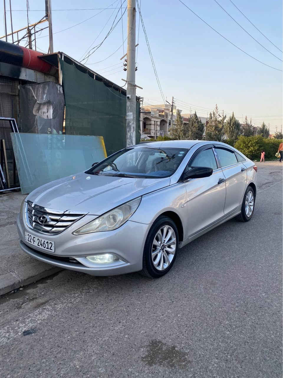 سوناتا موديل 2010 
مةكينه 2.0 كير توماتيك و عادي 
شاشه ئةيباد كاميره ليدي ناو دەجبول دةجبول ئةلكنتاره ناو فورميكا هةمو شتي بةشةرته 
رةقةم سنةوى نويه بةنةوى خومه 

سي بةرجةى بيشي سبوغه بشتى لايتي لةى سةكني كرتيه 
شوين هةولير سعرى90 مةجالي كةم 

سيارةكة زور خةوينه و بي مةسروفه جوار تةية ويلي نوييه تةقةو رةقةى نيه كاراباى هةمو ايش دةكة 
هةمو شتي بةشةرته 

سوناتا موديل ٢٠١٠ مكينه ٢٠ كير اوتو و عادي 
شاشه ايباد كاميره دجبول الكنتاره كلش حلو 
سياره بدون مصاريف اربع تايرات جديد صدر امامي خلفي بشرط 

بيها ثلث قطع صبغ كدام 
رقم سنوي جديد باسمي تحويل ثاني يوم 
سعر 90 مجال كلش قليل مكاني اربيل أربيل, العراق


**إذا كنت صاحب هذا الإعلان وتريد حذفه لأي سبب، رجاءا أرسل رسالة إلى الدعم الفني**