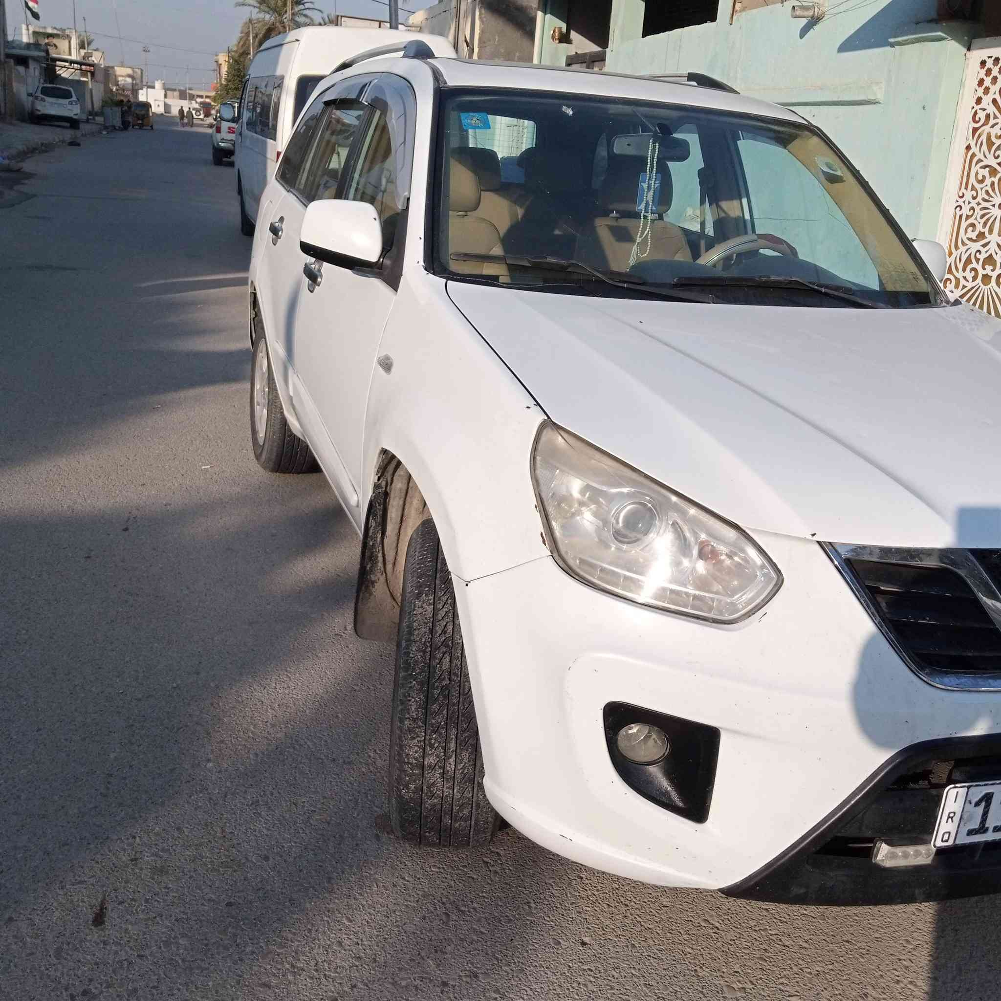 مراوس حسب القناعة السيارة باسمي مكاني واسط قضاء الحي جاهزة ترايك لاربيل مكفولة ضربة  مابيه صبغ ولا خياس مصلح ترهم بيع 
السعر خاص والاستفسار اتصل وبيك خير وتدلل ***********
