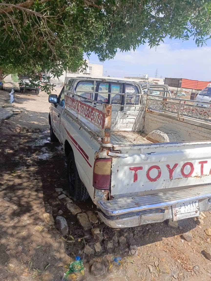 سلام عليكم بيك اب موديل 2000بسمي سنويه ل28محرك كير شاصي مكفول البدي شوف العين رقم بصره مكاني الشطره 40وبيهه مجال حداديه تخم تاير جاهزه *********** ناصرية, ذي قار
