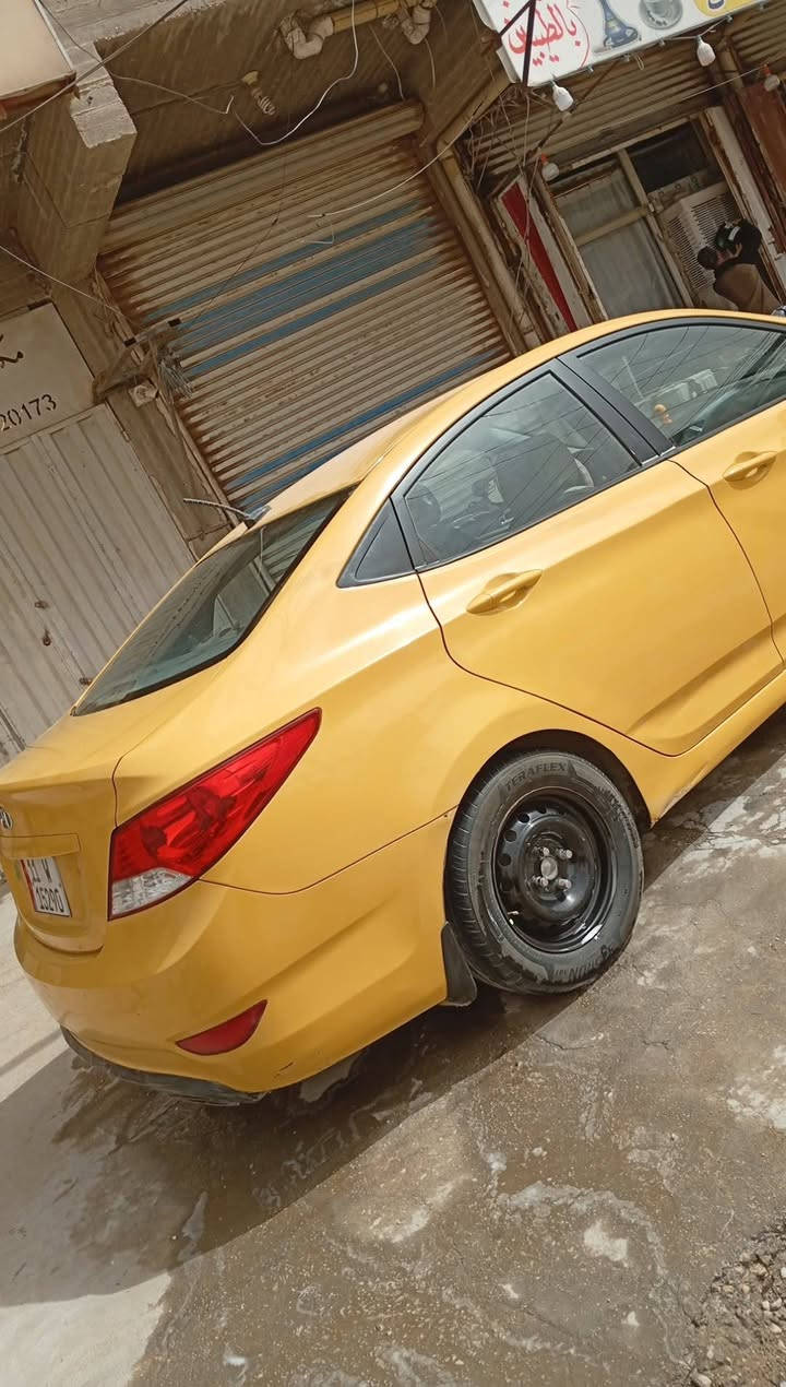 السلام عليكم سياره اكنسن للبيع مديل الفين 14 مكينه 1600سياره امريكي سياره جاهزه كبل الشارع سعر 75وبيه مجال الشراي عنوان كربلاء ستفسار على رقم ***********
