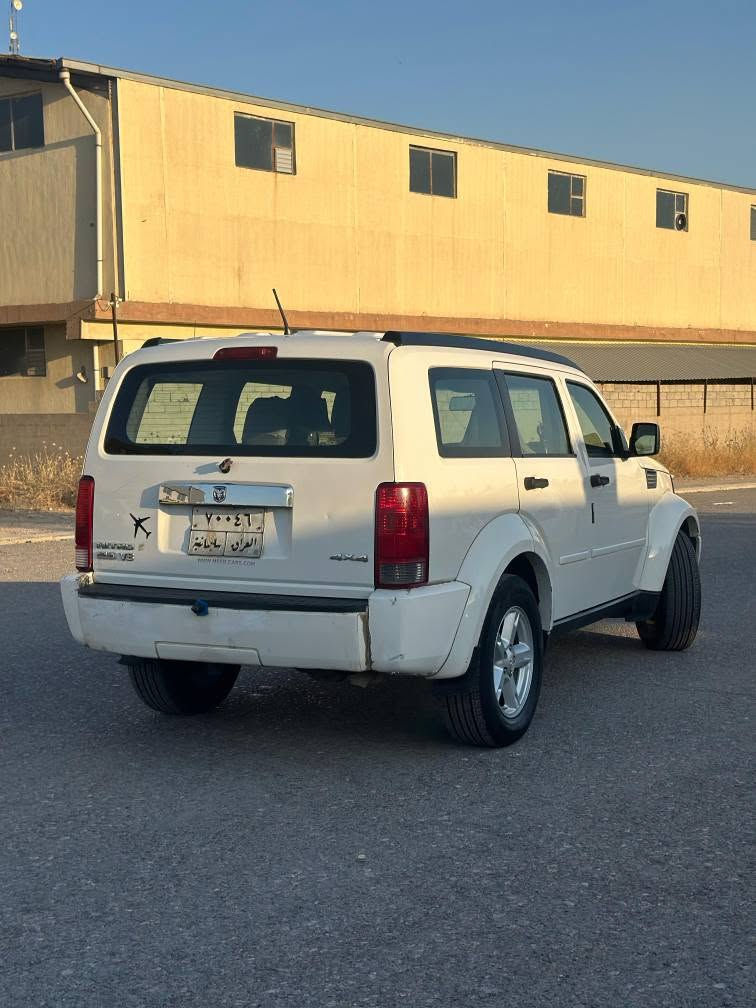 Dodge nitro slt 2008 
 بێ سبوغ 
ناو زەرد . 
مواسفات کۆمپوتێر 
 ( سەر سوکانی دوگمەیە ) .
فول فول بس سلاید نیه . 
*********** - واتس اپ مخمور, أربيل
