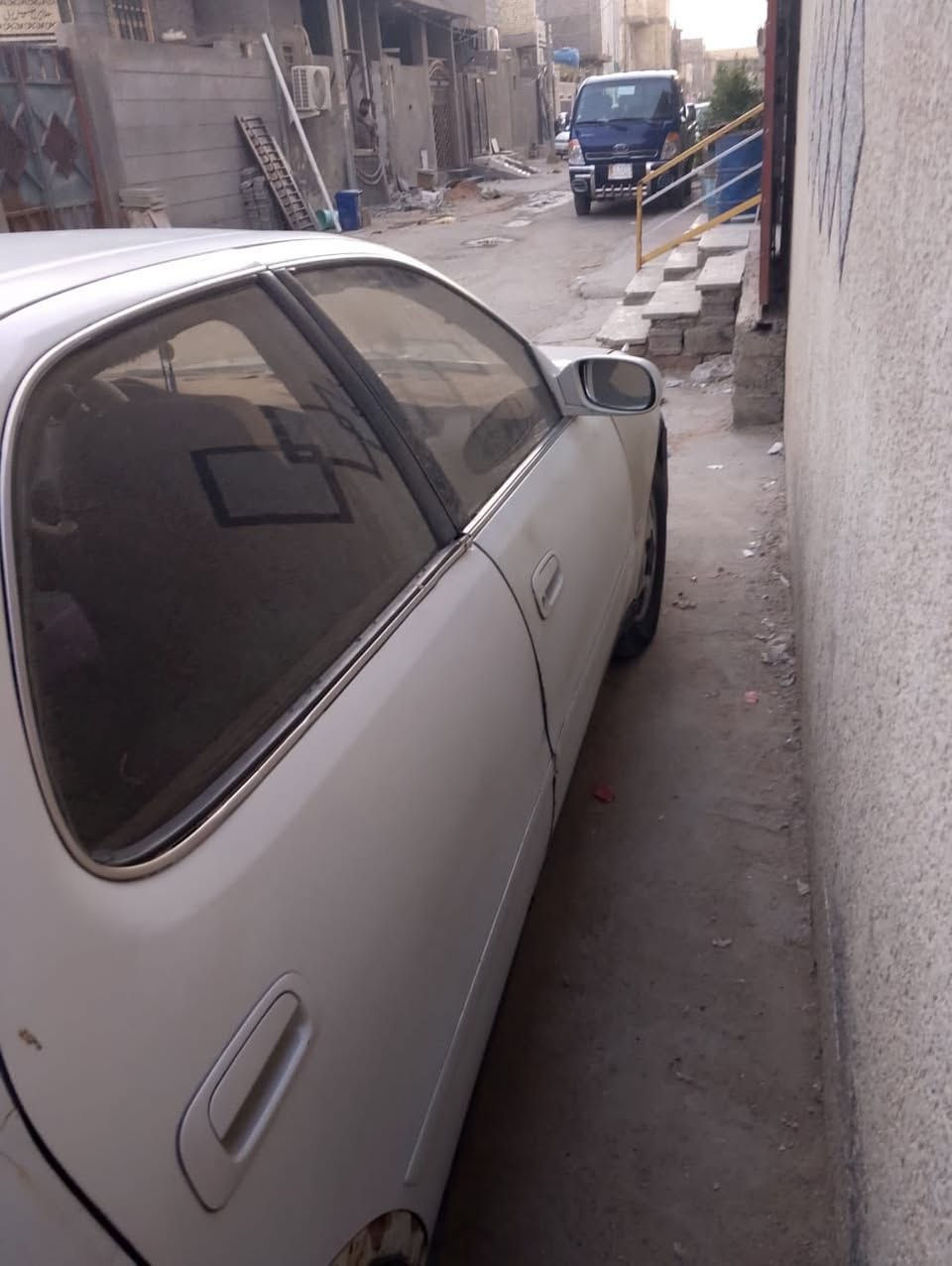 للبيع كرستة مديل ٩٥ راعيهة متوفي طفيت السيارة باليل الصبح مااشتغلت ابيع كوم حديد سعرهة ١٥  كربلاء مكاني ***********
