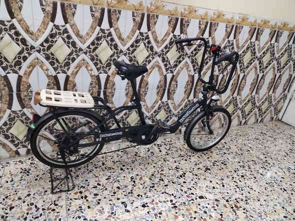 السلام عليكم بايسكل برجستون للبيع السعر ١٤٥ مكان بغداد المشتل بايسكل جديد كلة شغالة  اي نقص مابي الشراي يتصل عل رقم ورجائن المو شراي لا يتعبني ***********
