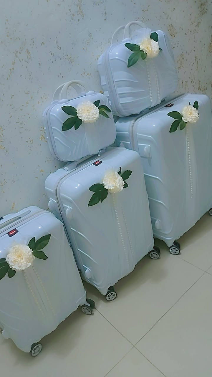 ايجار جنط عروسه ب٢٥ بكربلاء ويبقن يم العروسه ٥ أيام الحجز واتساب  ***********
