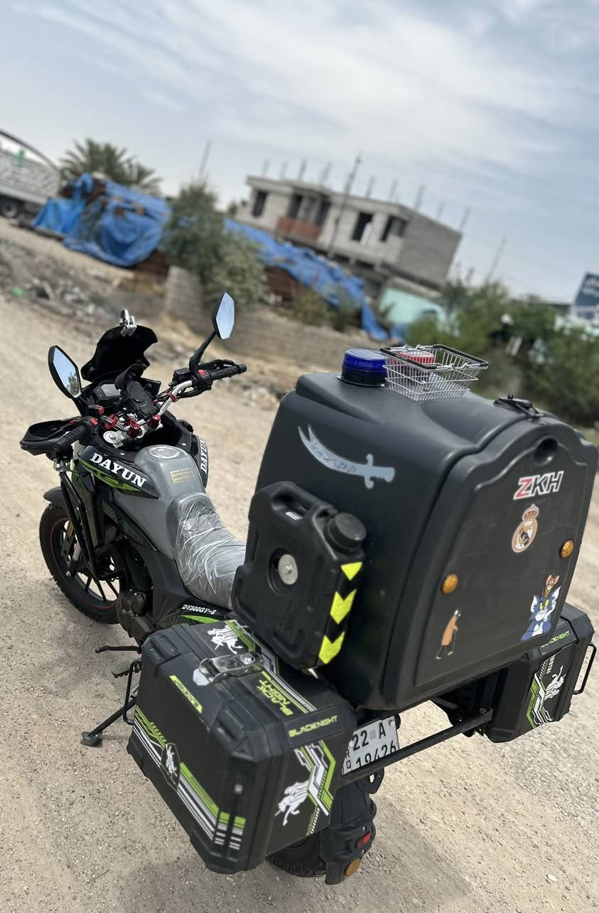 السلام عليكم دايوان ادفنجر 300cc موديل 26 دراجة جديدة ماشية 5000 بحالة الوكالة مزودة درع خلفي وجنط ومزودة استيرن رياضي وتعلاوات ودراجة عليها كماليات رحالة كاملة وعليها جاملغ طين رياضي دراجة لوحتين وسنوية بأسمي عليها بلوجكترات اصلية وكالة  تايرات جوبلس مابيها اي نقص تاخذها وتطلع للشغل او تسافر ترايكك لـ اربيل نحولها ونرجع ملاحظة ابيعها على حطتها مافتح الغراض الي بيها  للتواصل على الخاص


**إذا كنت صاحب هذا الإعلان وتريد حذفه لأي سبب، رجاءا أرسل رسالة إلى الدعم الفني**