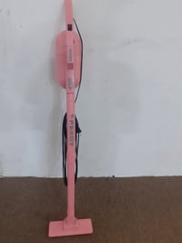 مكنسة كهربائية • استعمال شهر • قفل مكسور