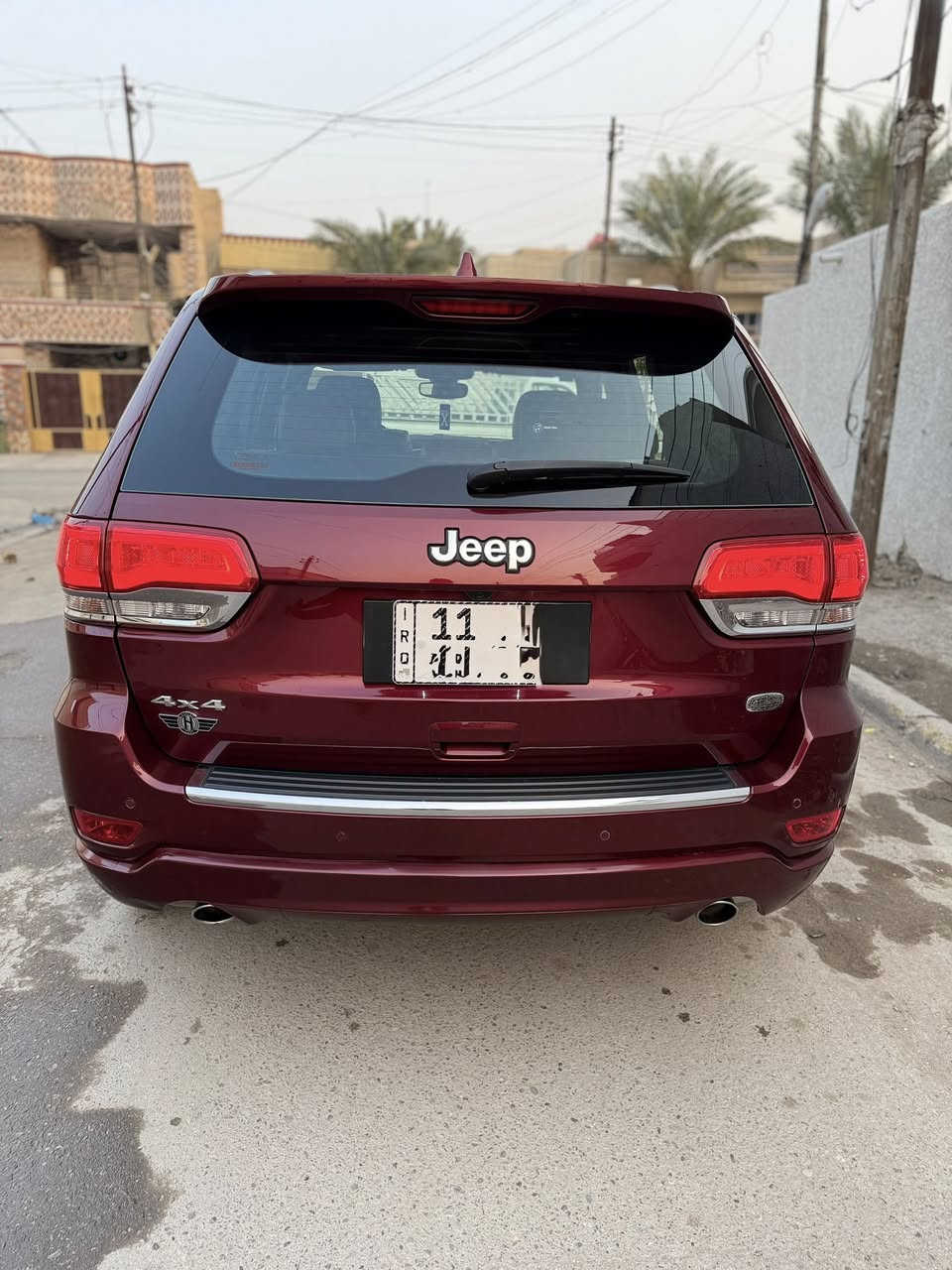 سلام عليكم للبيع
جيب لاريدو موديل ٢٠٢١ خليجي ( اوفر لاند ) 
رقم بغداد بسمي 
ماشية ٤٢ 
فول مواصفات اوفر لاند داخل مشمشي 
(( بصمة بانوراما فورويل جكات رادار خلفي شاشات خلفية 
كشنات تدفئة تبريد مري شفط تشغيل عن بعد كشنات كهرباء صندوك كهرباء كشنات خلفية تدفئه نزول منحدرات حساسات ماوس وباقي مواصفات اوفر لاند )) 
السعر ٣٢٥ وبيهة مجال 
مكان السيارة بغداد 
***********
