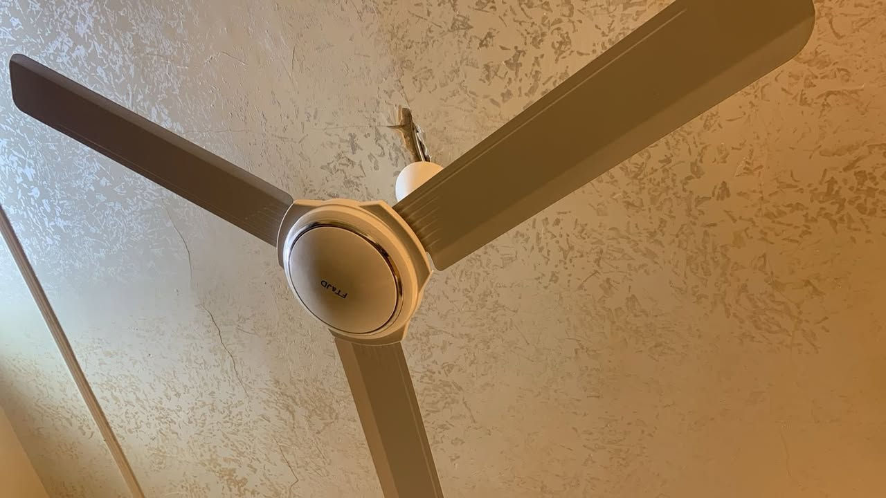 غراض شركة للبيع  مكتب كامل (ميز +كرسي متحرك+ملحق  خلفي + ملحق ميز ارضي عدد ٢ ) كرويتات عدد ٣ (٥نفرات) طبلات عدد ٣ 
كرسي عدد ١٢ ثابت بالجيس
كرسي عدد٣ متحرك جديد بالجيس
ميز اجتماع كبير ٢ متر  جديد 
ميز محاسب مجرات  كامل جديد عدد١
ملحق الميز 
ميز محاسب بدون ملحق. مع كرسي متحرك 
طباخ شغال + قنينة غاز عدد١
ثلاجة شغاله تبريد قوي 
غساله شغاله
براد حار + بارد
مراوح عدد ٣ جديد بالجيس ممفتوحة ابد شركة ft
تواصل ع رقمي ***********
ابيع كلهن
