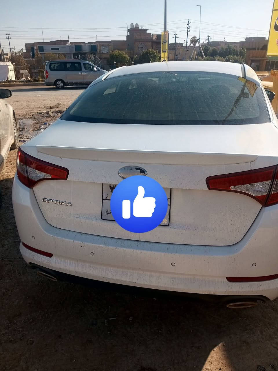 سلام عليكم
كيا اوبتما 2014 خليجي 
رقم اربيل الاماني 
محرك دوش 2400
فول مواصفات 
1_بصمه تشغيل 
2_بصمه ابواب
3_بصمه جنطه 
4.قماره حديد
5_انارة ترحيب عنده الاقتراب 
6_ حساسات 
7_اشاي بالامري
8_امري شفط
9_شاشه كبير
10_كامره خلفيه دوار 
11_يدات نيكل 
12-انارة تجوات الابواب 
18-شاشة اعطال
 19-تحكم ستيرن
20-تبريد قطعتين  
21-نضام ECO قتصادي 
بعد بيه موصفات هواي 

السياره بيه فقط بارد بالچاملغ  في باب عكس السائق والباب شويه تگحيل  وين ماتريد تجيك جيك..گير مكينه وحداديه وتخم تاير جاهزه من كلشي
مكان السياره الديوانية 
السعر 137
***********
