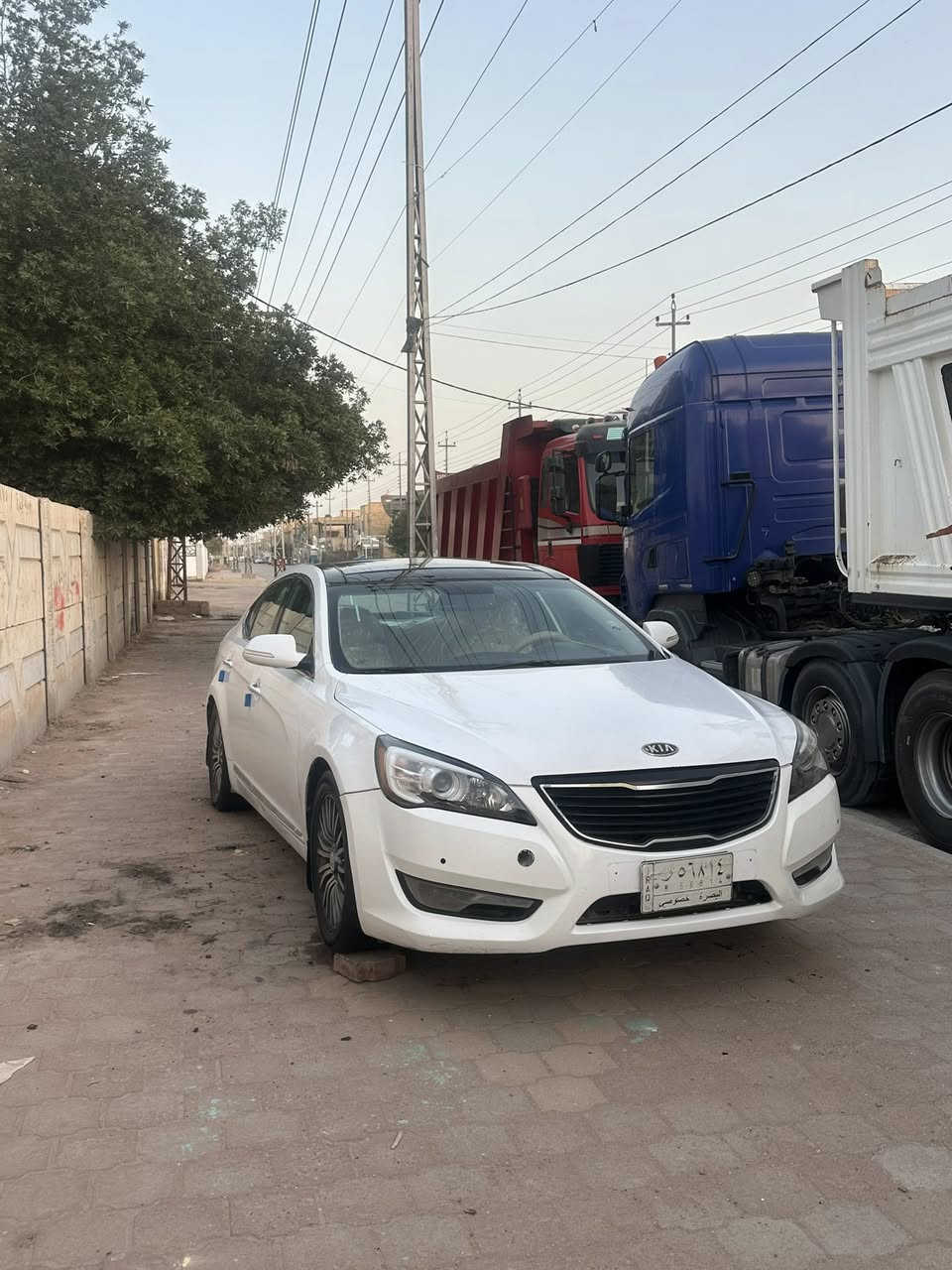 كيا كارنز خليجي سيارة فول فتح صبغ عام جماليه موديل 11 رقم بصره مكينه كير حداديه جاهزه من كلشي السعر 78 عنوان ميسان موبايل ***********. ***********
