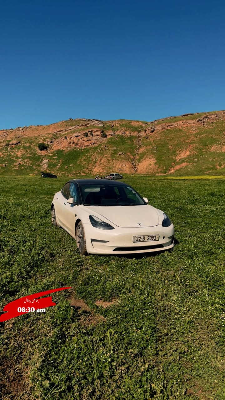 Tesla model 3 /2023 dual mantor ful ful 
510🚀🐎🐎
Yak parchay sbuxa be zhore 
74 hazar roshtya 
 *********** أربيل, العراق
