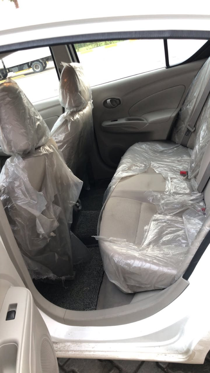 السلام عليكم 
للبيع 
نيسان سني مصري
موديل ٢٠٢٥
العداد ٢٣الف وقابل لزياده
رقم اربيل سنويه بأسمي تحويل مباشر ثاني يوم
تشغيل بصمه 
تشغيل عن بعد 
تحكم ستيرن جهتين 
مسجل شاشه بلادي 
كامرا خلفي 
حساسات خلفي 
سياره جديده على وضع الشركة 
مكفوله من كل النواحي من الدعاميه لداعميه شخط مابيها 
مكان السياره بغداد الغزاليه 
السياره جاهزه دينار واحد متصرف عليها
السعر ١٢٦$ وقابل لتفاوض
الخاص مفتوح 
***********موجود واتساب
