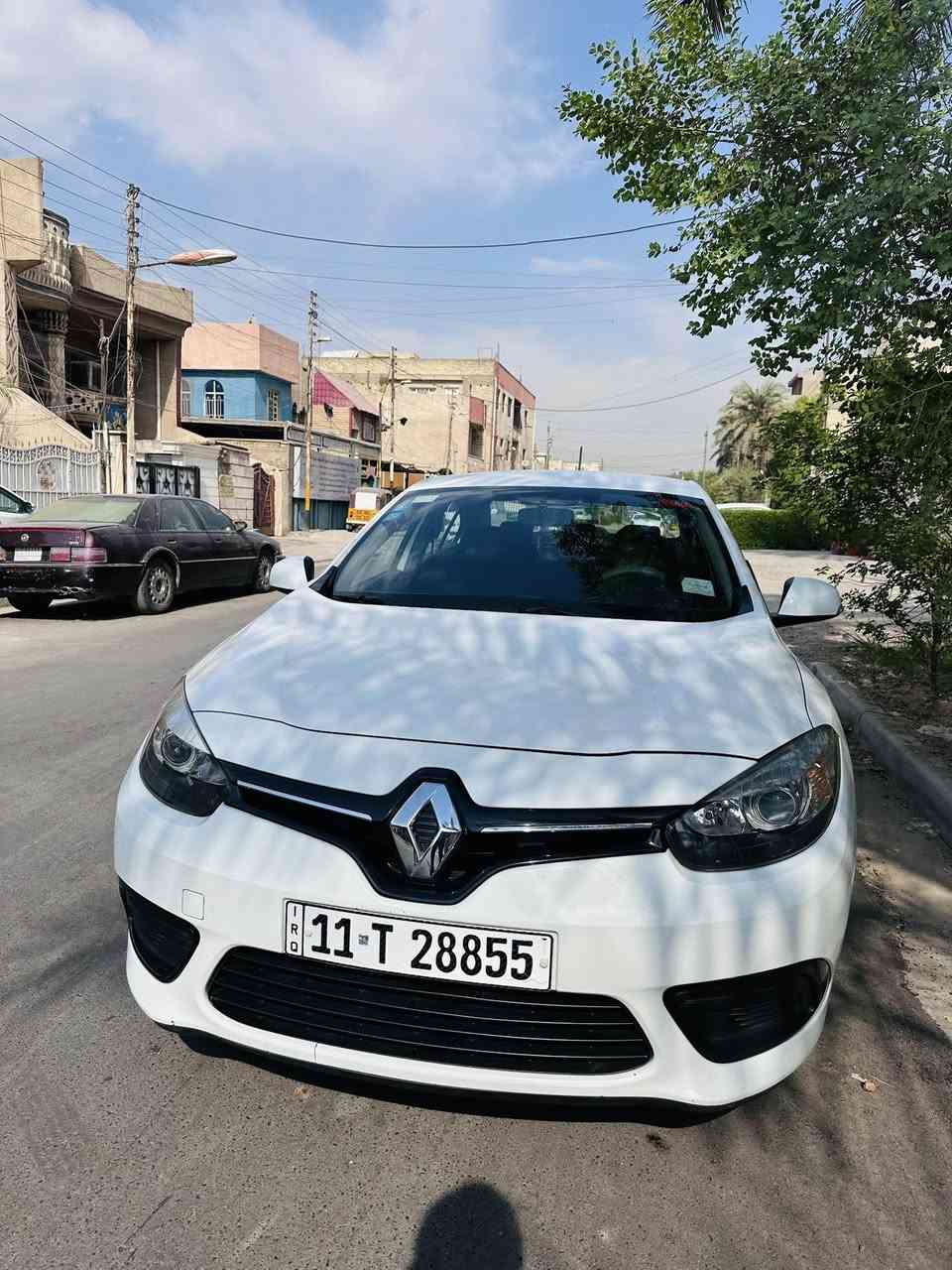 سلام عليكم 
للبيع رينو فلوانس موديل 2016
ماشيه 64 حقيقي سياره جديده جدا
تثبيت سرعه 
اشاير بالمري 
جام 4 اوتو
شاشه عمل اصلي 
ويها 2 سويج ريموت اصلي 
بيها صبغ على كد أربع أصابع بهلال جاملغ خلفي صبغ درجى أولى   وبيها بارد باب الصدر شي قليل 
رقم بغداد انكليزي هزه جديده سنويه لغايه سنه 29  مكان سياره بغداد تحويل ثاني يوم 
السعر 75 ورقه وبيها مجال قليل
***********
