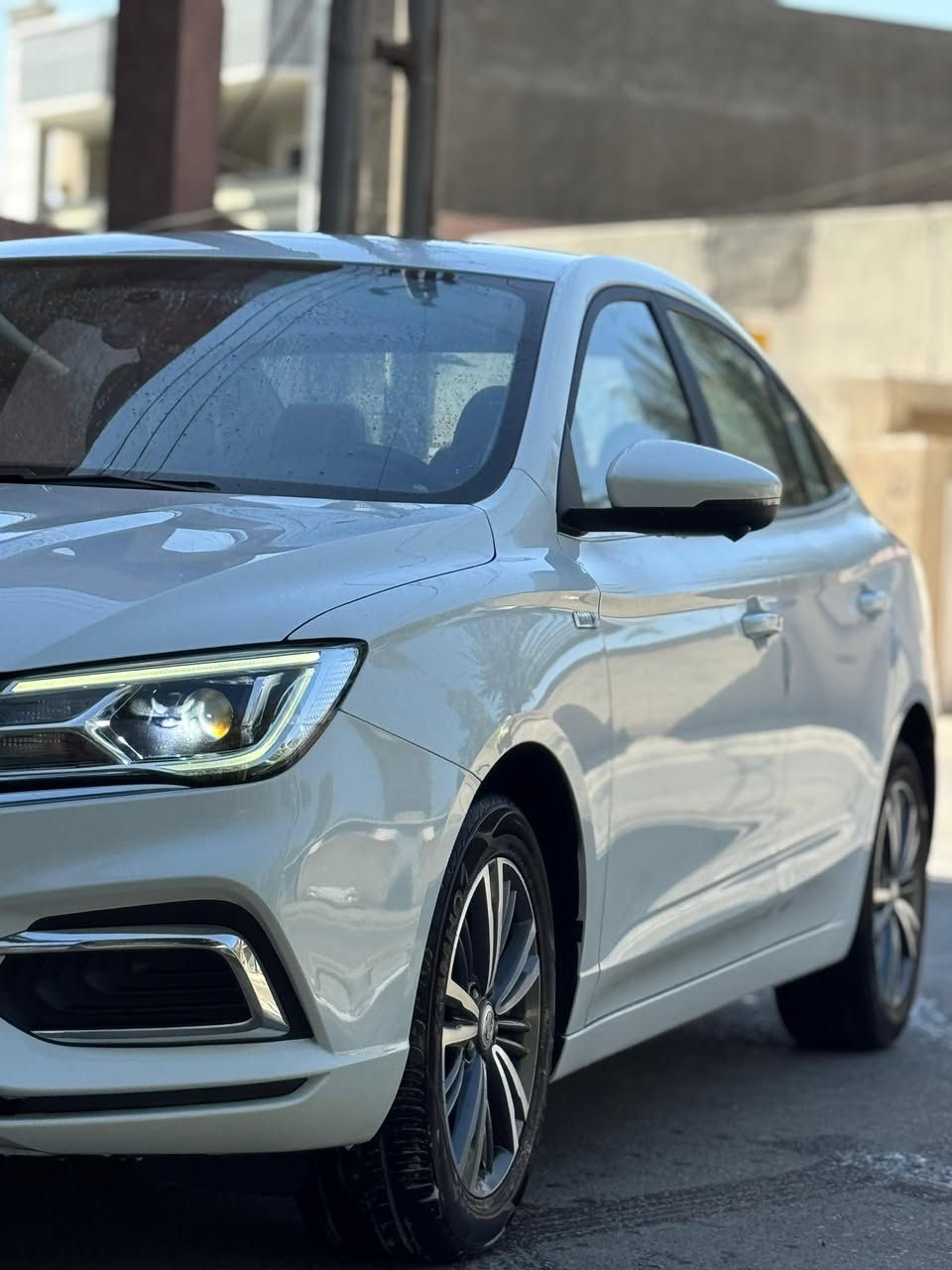 ‏🚘 MG5 Luxury 2024 – أعلى فئة 🚘

📍 بغداد / حي الجهاد

 • ماشية:54 الف 

 • رقم: بغداد

 • فول مواصفات ✅

✨ المواصفات:

 • لايت عدسة زنون أبيض

 • كروز كنترول (مثبت سرعة)

 • حساسات تاير عدد 4

 • شاشة كبيرة أصلية + أندرويد أوتو + أبل كار بلاي

 • حاكيه موبايل

 • كشنات جلد كريمي كهرباء + تدفئة

 • كاميرات 4 / 360°

 • فتحة سقف

 • بصمة تشغيل + بصمة أبواب + صندوق بصمة

 • دخول ذكي

 • تحكم ستيرن جهتين

 • 4 جام كهرباء

 • إشاير بالمرايات + مري شفط + إشارة ترحيب

 • أوتو هولد + سايد بريك كهربائي

 • مكينة 1500 تنفس طبيعي

 • كير 8 نمر

 • ويل كروم بلادي

📌 السيارة على وضع الشركة، بالضمان وجميع الصيانات مسويهن
السيارة كلش نظيفة وجاهزة ملاحضات جدا بسيطة 

💰 السعر خاص

📞 للاستفسار ***********
