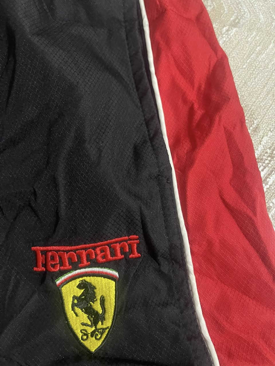 خليك مميز دائما 💯⭐️
فيراري 
بجامه فيراري فول نضافه 

قياس M
يتوفر توصيل كافه محافظات العراق 🚙


**إذا كنت صاحب هذا الإعلان وتريد حذفه لأي سبب، رجاءا أرسل رسالة إلى الدعم الفني**