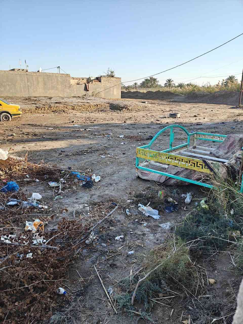 سلام عليكم
قطعه ارض لبيع مع بتلو 
المساحه 600 متر اشكد تريد نبيعلك  بلخدمه 
مكان القطعه فرعيه  السعر 35وبيها مجال 
 القطعه فى  منطقه الشوفه الزيراج  شارع المدراس 
متوفره كافت الخدمات  كهرباء ماي  
للستفسار هاذه الرقم وهم موجود واتساب ***********
