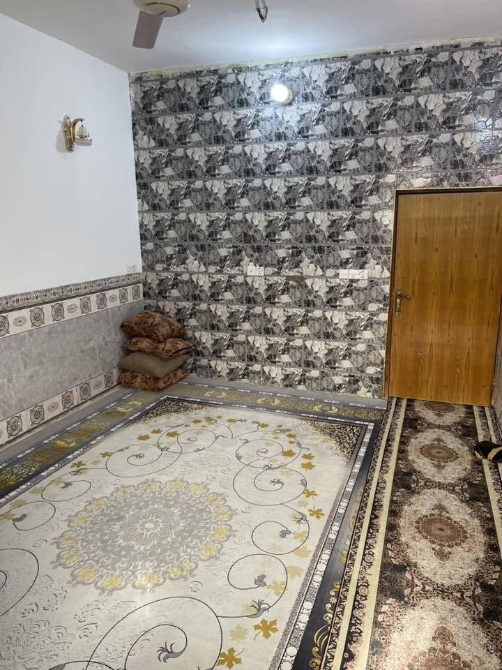 السلام عليكم ورحمة الله وبركاته
بيت زراعي للبيع
المساحة ١١٠ متر
النزال 16 متر
الواجهة 7 متر
العنوان: الشعب الجمعيات خلف السدة الفتحة المقابل عمار ابو الدهن.
المنطقة كاملة الخدمات للاستفسار الاتصال على الرقم التالي: ***********
السعر على الاتصال او الخاص فقط
