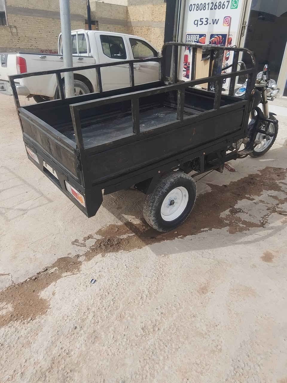 للبيع 2013 اوراق سكنر مقفوله مكان بحي الندى ***********/700
